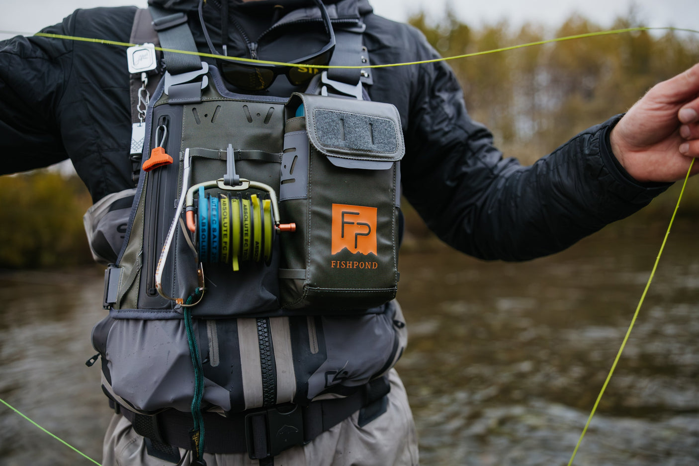 Fishpond Stormshadow Chest Pack