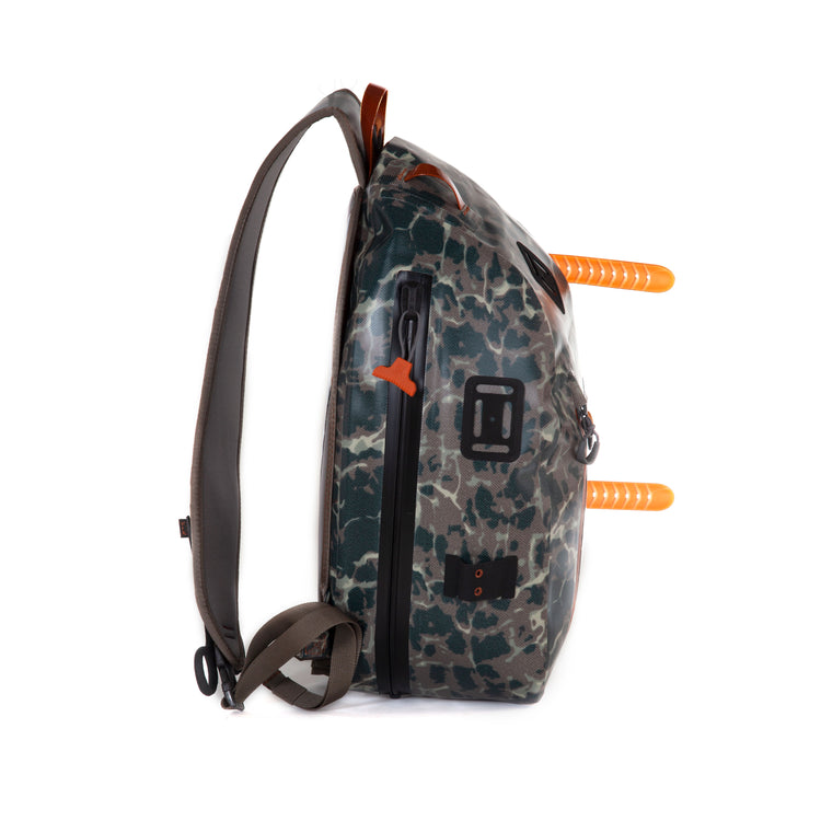 Fishpond Thunderhead Submersible Sling - Shadowcast Camo