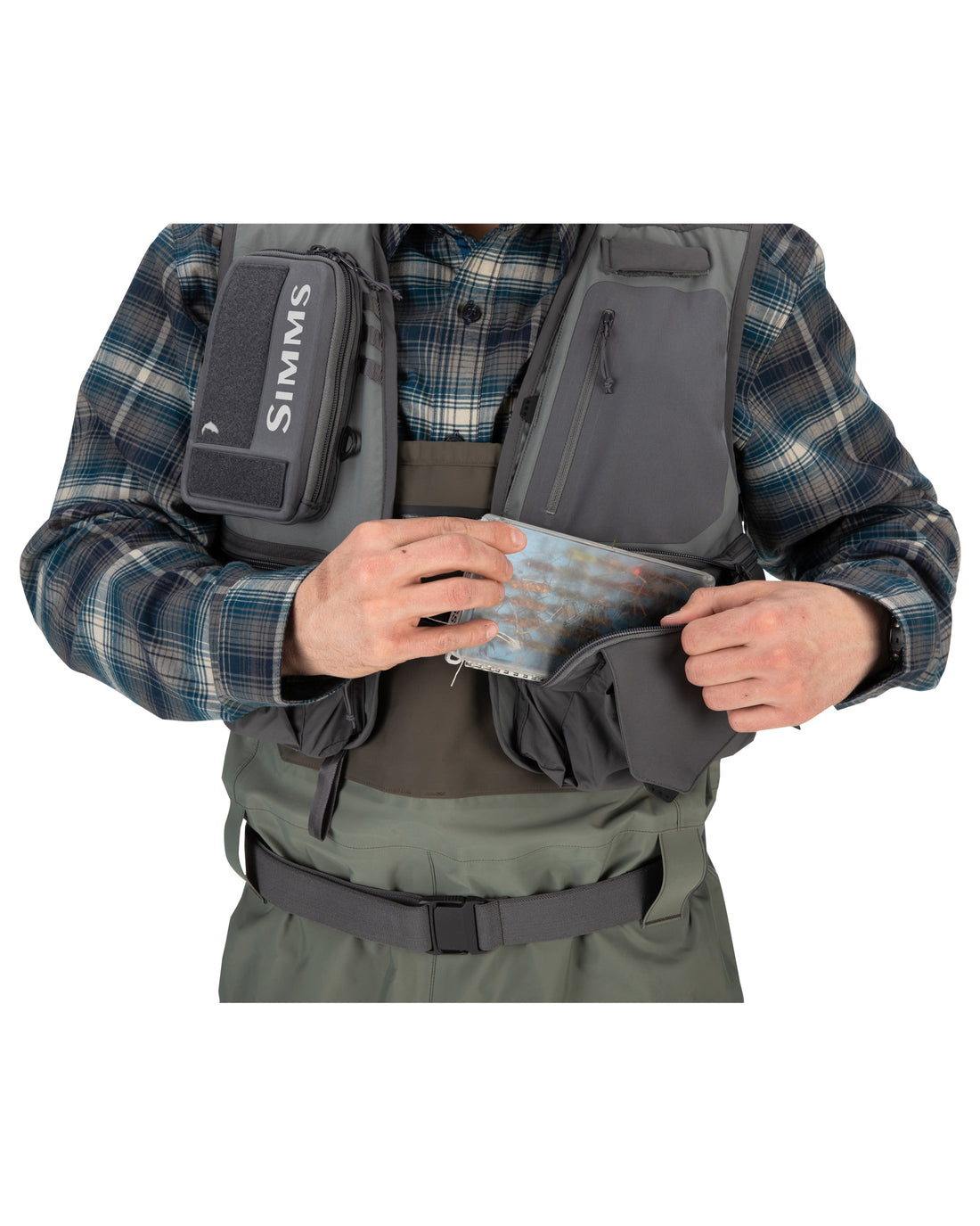 Simms Freestone Vest Pewter