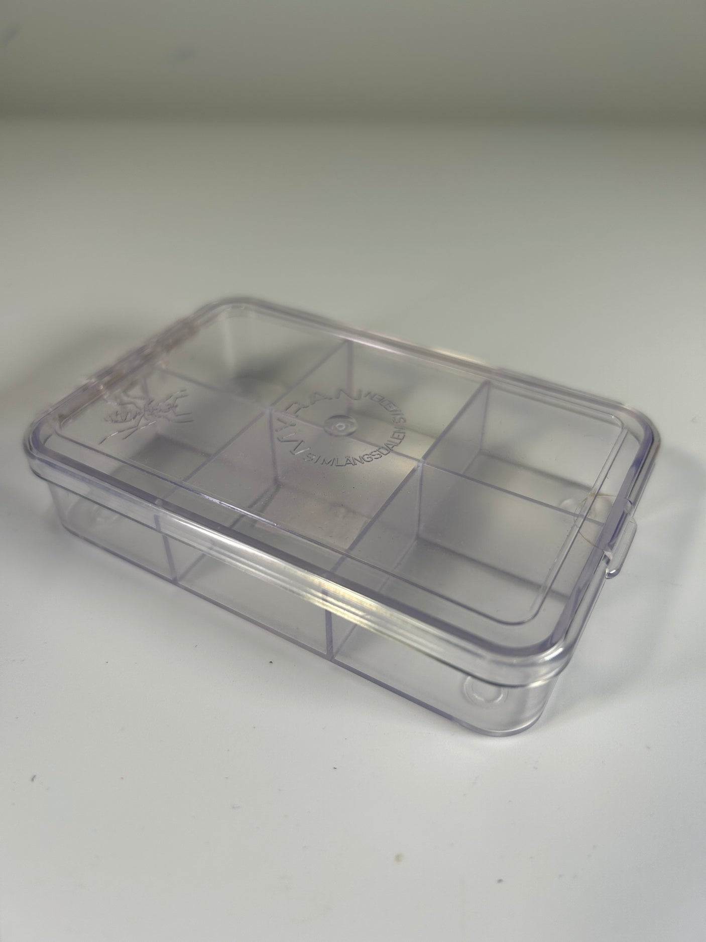 Myran 6 Compartment Pocket Fly Box