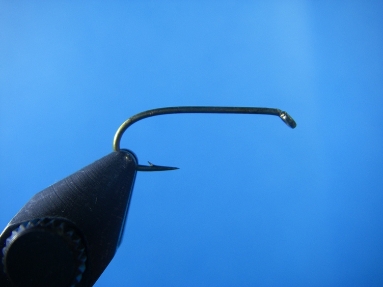 25 #6 Steelhead Salmon Fly Tying Hooks 2x Heavy Wire Black Nickel 7999 25 pack